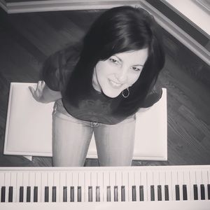 Meet your Posher, Angie